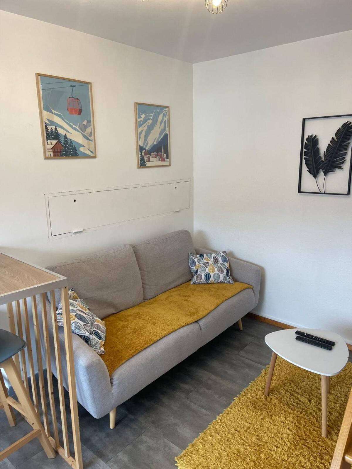 Superbe Studio A Proximite Du Centre-Ville 생디에데보주 외부 사진